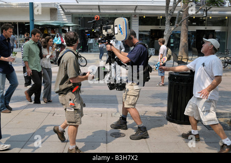 Popular Third Street Promenade di Santa Monica California utilizzati per la produzione televisiva, uno spettacolo chiamato pratica privata Foto Stock