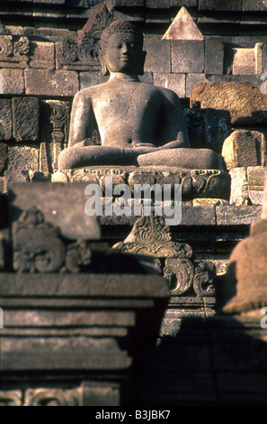 La parete orientale dettaglio borobudur indonesia java Foto Stock
