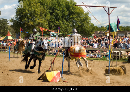 Cavalieri presso la Minnesota Renaissance Festival 2008 Foto Stock