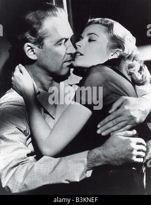 Il finestrino posteriore 1954 Paramount film diretto da Alfred Hitchcock con ames Stewart e Grace Kelly Foto Stock