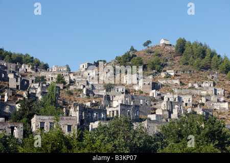 Villaggio abbandonato di Kayakoy (Greco - Levissi) - un villaggio a 8 km a sud di Fethiye dove anatolica greci visse fino al 1923. Provincia di Mugla, Turchia. Foto Stock