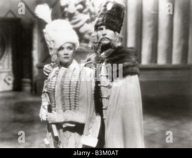 L'Imperatrice Scarlatta 1934 Paramount film con Greta Garbo e John Lodge Foto Stock