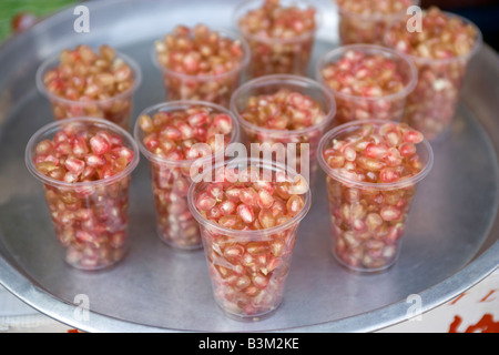 I semi di melograno il Mercato del fine settimana di Chatuchak Bangkok Thailandia jatuchak Foto Stock