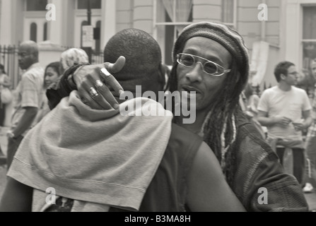 Saluto giamaicano nel carnevale di Notting Hill Londra 2008 Foto Stock