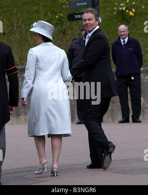 Il primo ministro Tony Blair con la moglie Cherie Blair Aprile 2005 Foto Stock