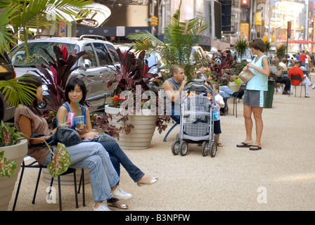 Broadway at West 38th St in capo del distretto di New York Foto Stock