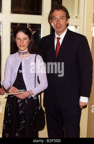 Tony Blair e Josie Russell a specchio Pride of Britain Awards 2000 presso l'Hotel Hilton Park Lane Foto Stock