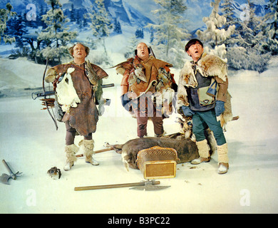 Bianco neve e le Three Stooges 1961 film TCF aka Bianco Neve e tre Clown Foto Stock
