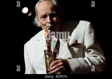 Sir John Dankworth esegue a Brecon Jazz Festival 2008 Foto Stock