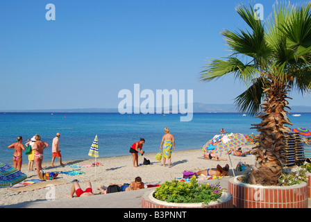 Vista della spiaggia, Polychrono, penisola Kassandra, Calcidica, Macedonia centrale, Grecia Foto Stock