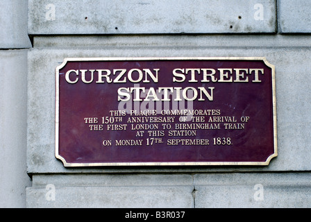 Placca su ex Curzon Street stazione ferroviaria, Birmingham, West Midlands, Regno Unito Foto Stock