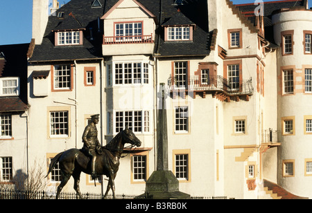 Statua del maresciallo di campo Earl Haig (1861-1928) sulla spianata del castello di Edimburgo, Edimburgo, Scozia, Regno Unito Foto Stock