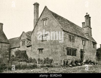 Una piastra collotipia intitolata " Una casa a Weston Subedge, Glos.' scansionati ad alta risoluzione da un libro pubblicato nel 1905. Foto Stock