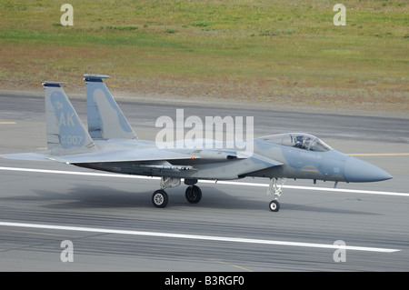 American jet fighter McDonnell Douglas F-15C Eagle sulla pista di Elmendorf Air Force Base, Anchorage, Alaska, Stati Uniti d'America Foto Stock