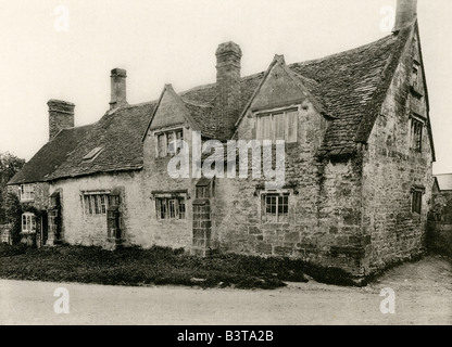 Una piastra collotipia intitolata " Un agriturismo a Willersey, Glos.' scansionati ad alta risoluzione da un libro pubblicato nel 1905. Foto Stock