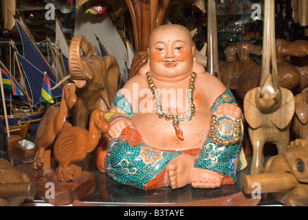 Maurizio, Port Louis. Negozio di souvenir in negozio al Caudan Waterfront. Foto Stock