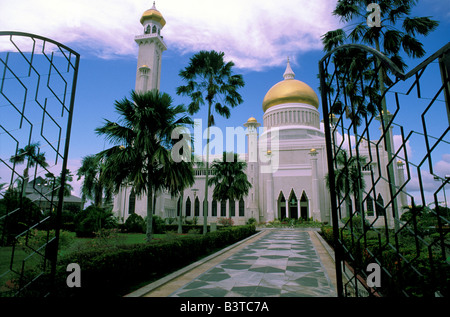 Asia, Brunei Bandar Seri Begawan. Il sultano Omar Ali Saifuddin Moschea. Foto Stock