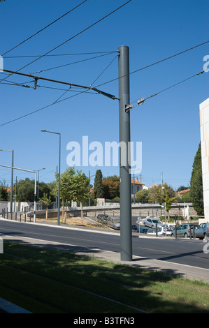 Marsiglia moderne Strassenbahn Abspannmast Oberleitung Marseille moderno tram filo di overhead Foto Stock