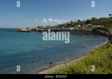 La spiaggia al villaggio Coverack penisola di Lizard Cornwall Inghilterra REGNO UNITO Foto Stock