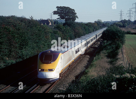 Una classe 373 treno Eurostar passando Sellinge nel Kent. Foto Stock