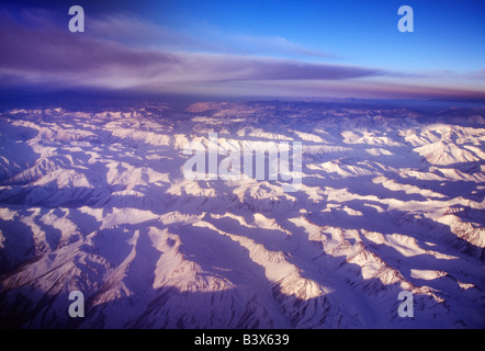 Vista aerea di cime coperte di neve nelle montagne delle Ande, Cile Foto Stock