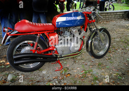 Agusta MV 750s moto nel rally di Bellagio, Lago di Como, Lombardia, Italia Foto Stock