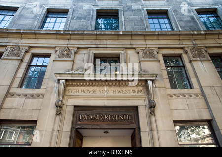 L Inland Revenue edificio di Bush House Londra Inghilterra REGNO UNITO Foto Stock