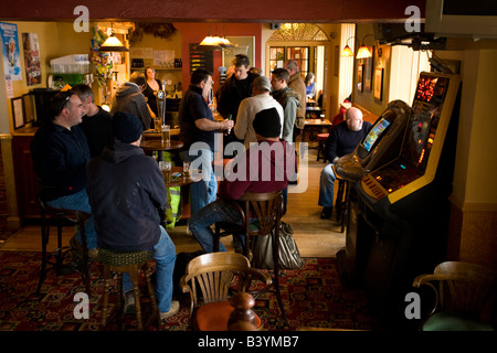 Pub inglese public house interior CROMER Inghilterra NORFOLK REGNO UNITO Regno Unito GB Gran Bretagna Isole britanniche in Europa Foto Stock