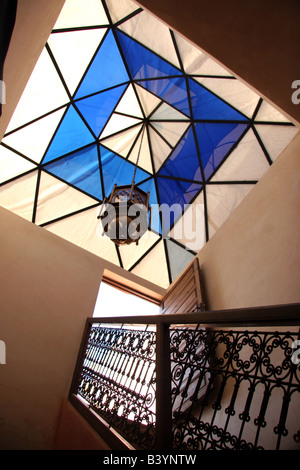 Interno di un Riad Marocchino a Marrakech in Marocco Foto Stock
