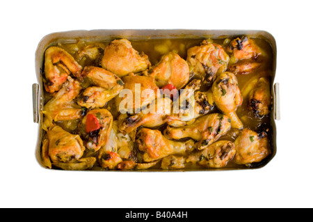 Pollo arrosto in un vecchio e grunge forno Foto Stock