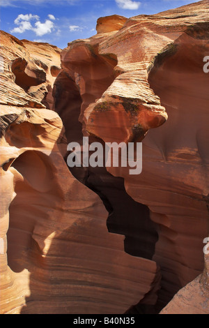 Ingresso nel canyon superiore di antilopi nella riserva degli indiani navajo NEGLI STATI UNITI Foto Stock