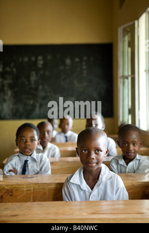 Una classe di studenti a Kigali, Ruanda. Foto Stock