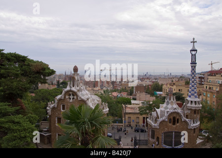 Vista dell'ingresso del Parc Guell a Barcellona Spagna Foto Stock