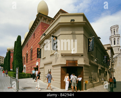 Teatre Museu ingresso Dali a Figueres Catalogna Spagna Foto Stock