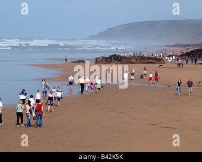 Promosso a piedi lungo la spiaggia tra Crooklets e Sandymouth Bude in aiuto dei Bude life saving club 14 Settembre 2008 Foto Stock