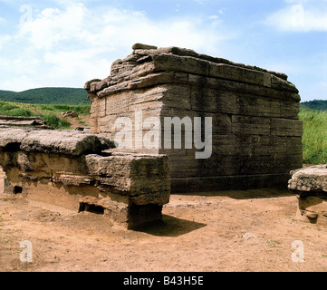 Geografia / viaggi, Italia, Toscana, Populonia, exavation archeologico, storico, Etruschi, circa 9 - 1° secolo a.c. rovina, Pupluna, Fufluna, architettura etrusca, archeologia, parete, necropoli, tomba, Additional-Rights-Clearance-Info-Not-Available Foto Stock