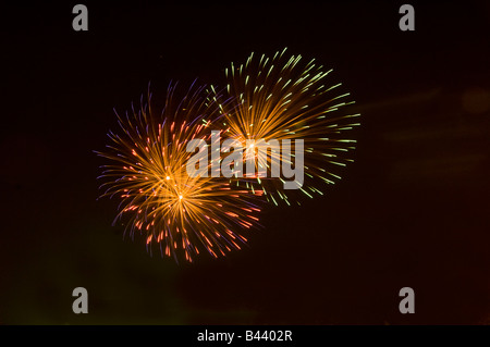 Fuochi d'artificio in Canada alle celebrazioni del Giorno in Winnipeg Manitoba Canada Foto Stock