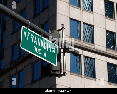 Franklin Street attraversamento del fiume Chicago. Il Loop. Chicago. Illinois. Stati Uniti d'America Foto Stock