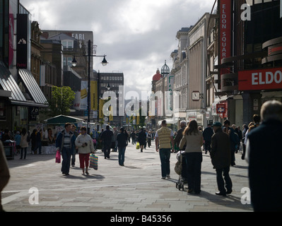 Northumberland Street, Newcastle Upon Tyne, la principale strada dello shopping, Nord Est Inghilterra Foto Stock