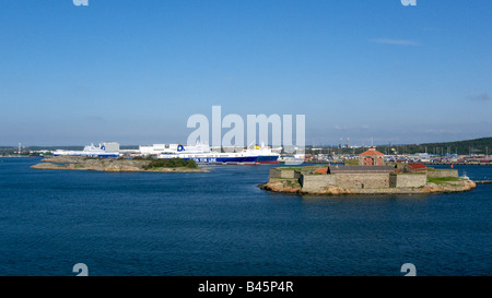 DFDS Tor Line RO RO le navi ormeggiate al porto di Göteborg in Svezia Foto Stock