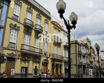 Calle Mayor de Triana, la strada principale dello shopping di Las Palmas di Gran Canaria Isole Canarie Spagna Foto Stock