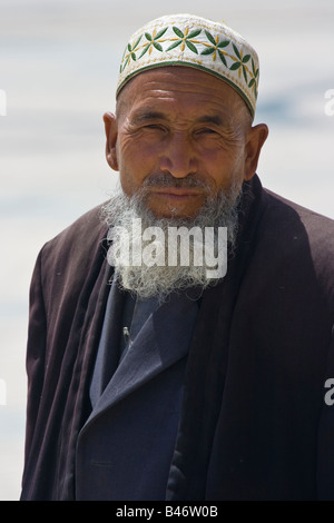 Uomo Uygur a Kashgar nella provincia dello Xinjiang Cina Foto Stock