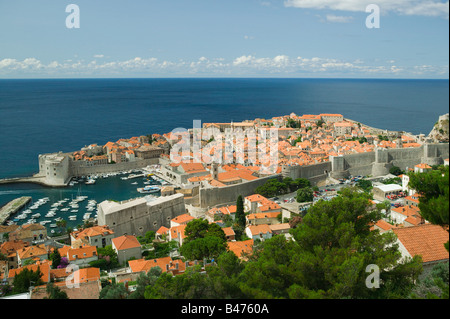 Dubrovnik Città Vecchia e marina Foto Stock