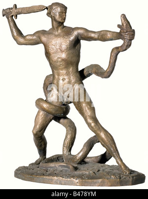 Ferdinand Liebermann (1883 - 1941) - La lotta., piccola scultura in bronzo, studio per Monaco di Baviera Freikorps monumento su giesinger Berg. Zoccolo firmato sul lato inverso con "Liebermann". Altezza 35,5 cm. Nel maggio 1942 Liebermann's Freikorps monumento fu svelata al giesinger Berg da Reichsstatthalter (ossia Governour) Ritter von Epp e Lord Mayor Reichsleiter Fiehler. Lo studio qui proposto è stato realizzato nel 1939/40 e è stato visualizzato il tedesco grande mostra d'Arte a Monaco di Baviera, 1941. Ferdinand Liebermann terminato la sua formazione presso la Scuola di Monaco di Baviera di arti e C, artista del diritto d'autore non deve essere cancellata Foto Stock