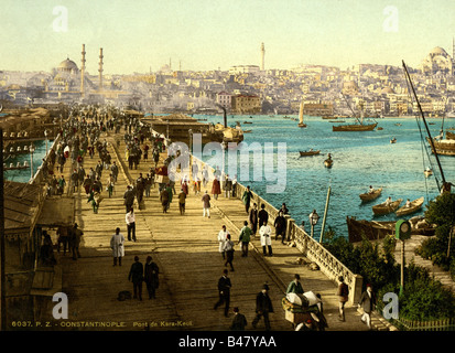 Geografia / viaggio, Turchia, Istanbul, porto, Corno d'Oro, vecchio porto con ponte Galata, fotografia, colorato, circa 1890, Foto Stock