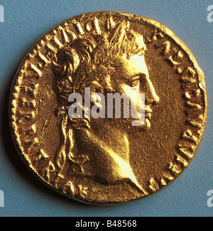 Augusto (Imperatore Cesare Augusto), 23.9.63 a.C. - 19.8.14 d.C., imperatore romano 13.1.27 a.C. - 19.8.14 d.C., ritratto, vista laterale, moneta, oro (aureus), Museo di Storia Culturale Osnabrück, Foto Stock