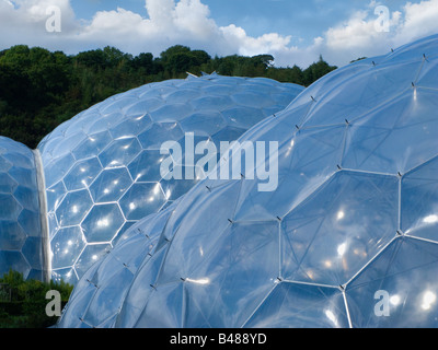 Biome presso Eden Project,.St austell,cornwall,Inghilterra. Foto Stock