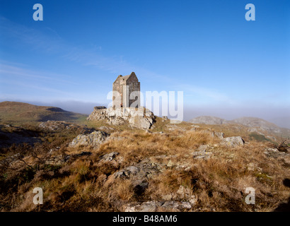 dh SMAILHOLM TOWER CONFINA con Sir Walter Scott scrittore e poeti casa sulla collina scozzese casa autunno scozia Foto Stock