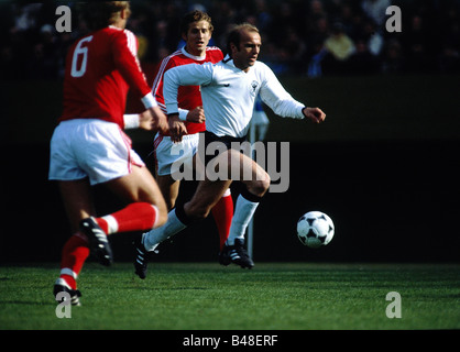 Sport / Sport, calcio, calcio, Coppa del mondo, Germania contro Polonia (0:0) a Buenos Aires, Argentina, 1.6.1978, Foto Stock