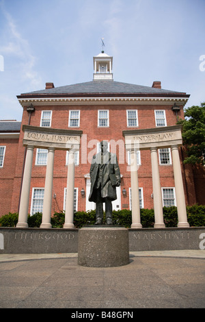 Thurgood Marshall statua commemorativa presso avvocati Mall Annapolis Maryland USA Foto Stock